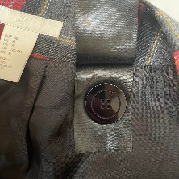H&M Plaid Checked Wrap Front Mini Skirt Size 8 - Picture 5 of 8